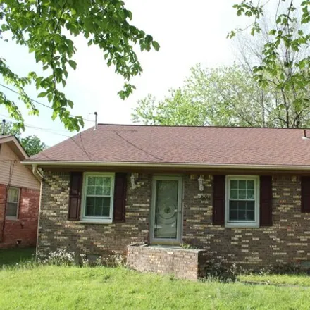 Buy this 3 bed house on 2312 Laclede Avenue in Paducah, KY 42001