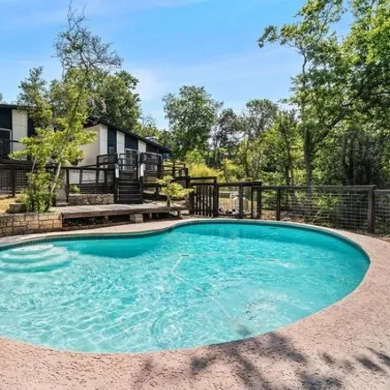 Rent this studio apartment on Double Bend Back Road in West Lake Hills, TX 78746