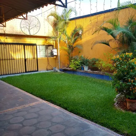 Buy this studio house on Calzada De Guadalupe in 62580 Lomas del Carril, MOR