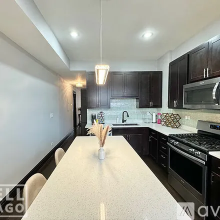 Image 4 - 1927 N Lawndale Ave, Unit #1 - Apartment for rent