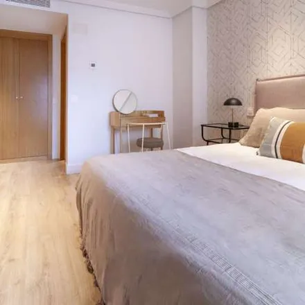 Image 9 - Paseo de la Castellana, 200, 28046 Madrid, Spain - Apartment for rent