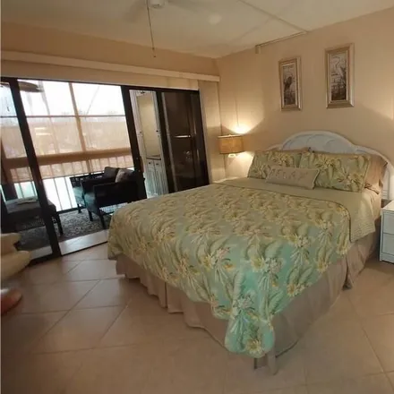 Rent this 1 bed condo on Punta Gorda