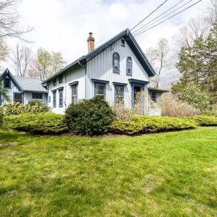 Buy this 3 bed house on 126 Beaver Brook Road in Lyme, Lower Connecticut River Valley Planning Region