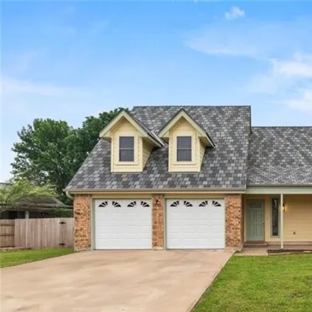Buy this 2 bed house on 8413 Monument Drive in Brushy Creek, TX 78781