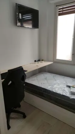 Rent this 7 bed room on Café El Fadrí in Plaça de la Pescateria, 12001 Castelló de la Plana