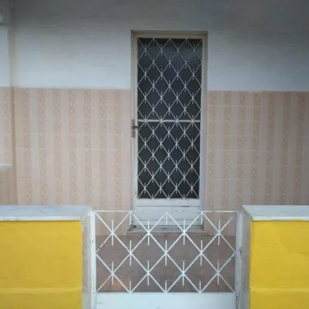 Rent this 2 bed house on Rua Lamarine in Jardim Primavera, Região Geográfica Intermediária do Rio de Janeiro - RJ