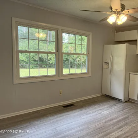 Image 6 - 23 Yorkshire Drive, Montclair, Onslow County, NC 28546, USA - House for rent