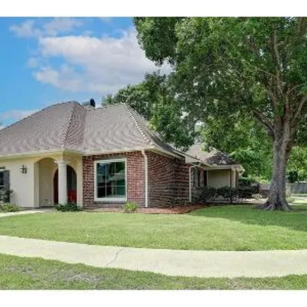 Buy this 4 bed house on 101 Magazine Street in Lafayette, LA 70503