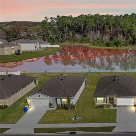 Buy this 3 bed house on 2720 Dead River Road in Tavares, FL 32778