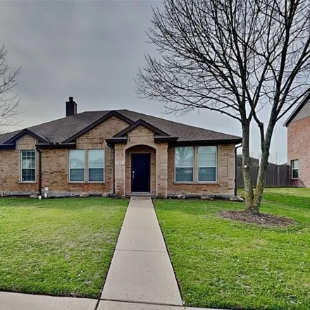 Rent this 3 bed house on 207 Moonlight Drive in Red Oak, TX 75154