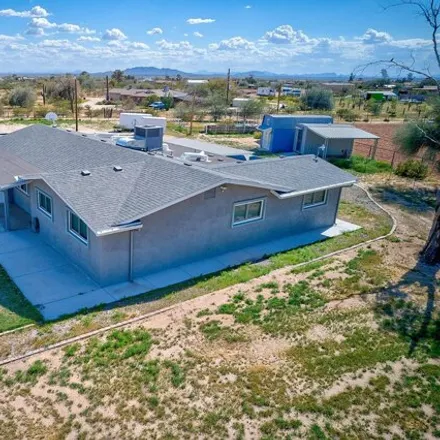 Buy this 4 bed house on 9423 North Cox Road in Pinal County, AZ 85194