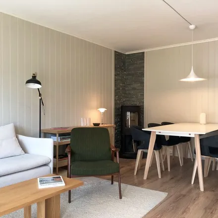 Rent this 3 bed apartment on Abelsborg gate 11 in 7018 Trondheim, Norway