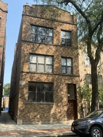 Rent this 3 bed house on 1418 West Lexington Street in Chicago, IL 60607
