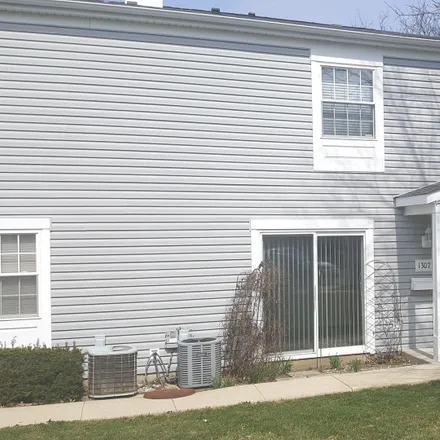 Buy this 2 bed townhouse on 1307 Fall Court in Buffalo Grove, IL 60090