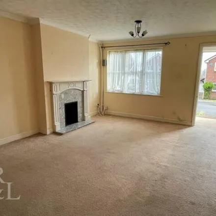 Image 3 - 26 David Grove, Beeston, NG9 3AF, United Kingdom - Duplex for sale