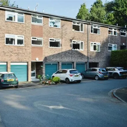 Buy this 2 bed apartment on Warren Close in Bramhall, SK7 3LH