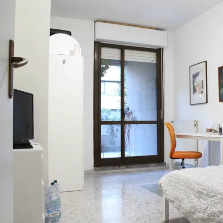 Image 1 - Via Umberto Saba, 00143 Rome RM, Italy - Room for rent