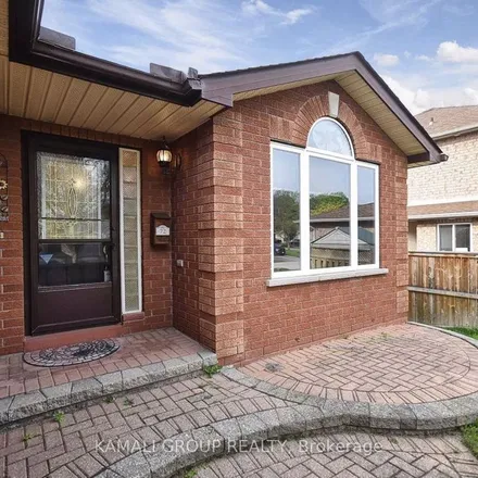 Rent this 3 bed apartment on 72 Osprey Ridge Road in Barrie, ON L4M 7B5