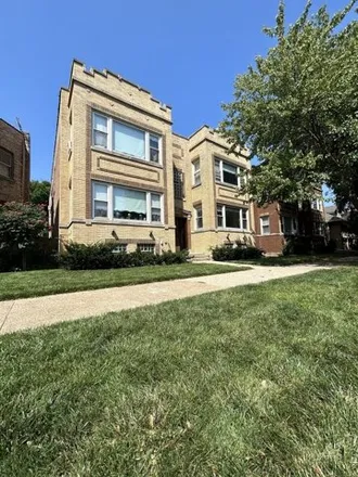 Image 1 - 3708-3710 North Whipple Street, Chicago, IL 60625, USA - Apartment for rent