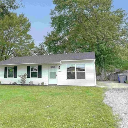 Buy this 3 bed house on 5625 Council Ring Boulevard in Indian Heights, Kokomo