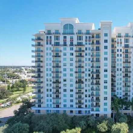 Image 3 - The Renaissance, Tamiami Trail, Sarasota, FL 34230, USA - Condo for sale