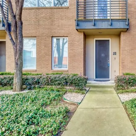 Rent this 2 bed condo on 3079 Oliver Avenue in Dallas, TX 75205