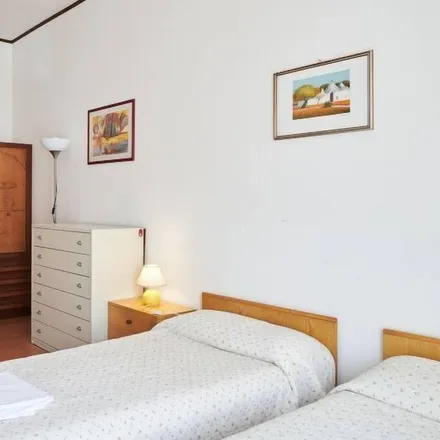 Image 7 - Porto Valtravaglia, Varese, Italy - Apartment for rent