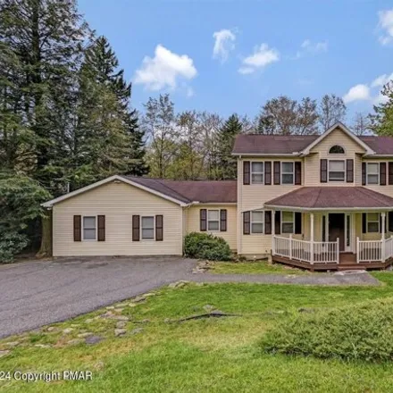 Buy this 6 bed house on 1126 West Emerald Lake Drive in Tobyhanna Township, PA 18334