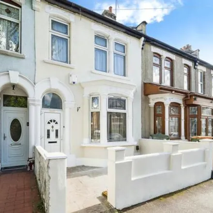 Buy this 3 bed townhouse on 27 Heigham Road in London, E6 2JL
