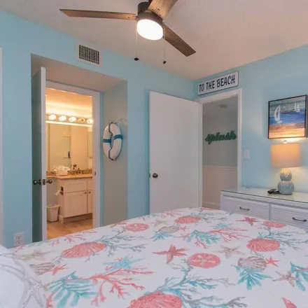 Rent this 1 bed condo on Islamorada in FL, 33070