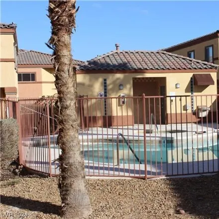 Image 8 - 1 Russell Road, Paradise, NV 89122, USA - Townhouse for sale