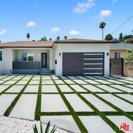 Buy this 3 bed house on 1364 E Acacia Ave in Glendale, California