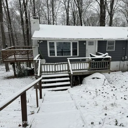 Buy this 3 bed house on Ski Trail in Tobyhanna Township, PA 18347