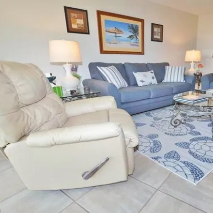 Image 4 - South Seas Tower 1, Seaview Court, Marco Island, FL 33937, USA - Condo for rent