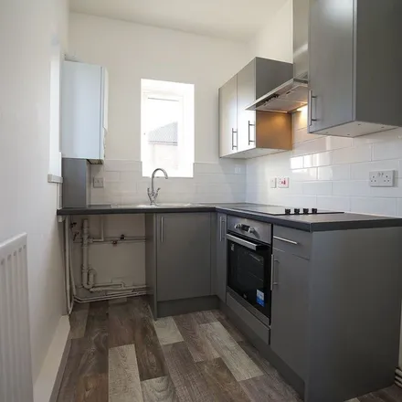 Image 5 - Benfield Way, Braintree, CM7 3SS, United Kingdom - Apartment for rent