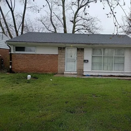 Buy this 2 bed house on 670 165th Street in Calumet City, IL 60409