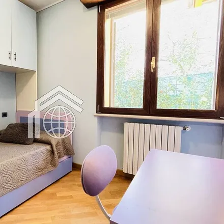 Rent this 3 bed apartment on Via Porto San Felice in 25010 San Felice del Benaco BS, Italy