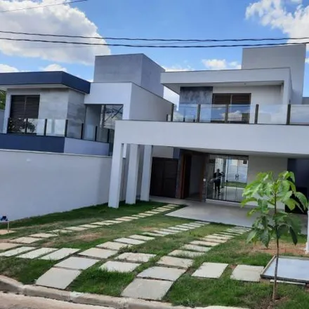 Buy this 3 bed house on Rua Silva Bastos in Campinho de Baixo, Lagoa Santa - MG