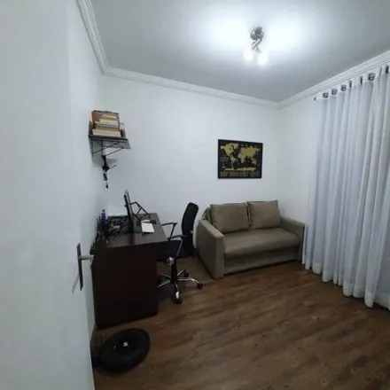 Buy this 2 bed apartment on Rua Lais Bertoni Pereira in Cambuí, Campinas - SP