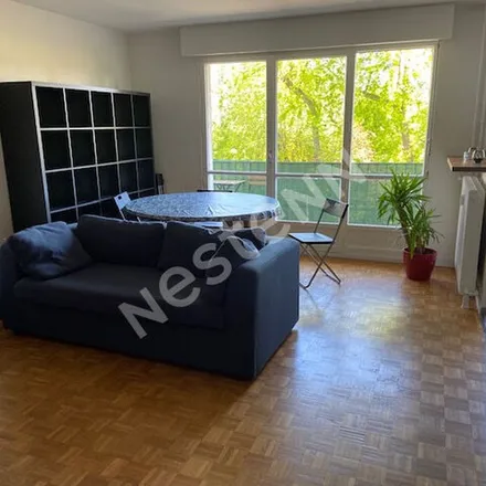 Rent this 3 bed apartment on 124 Rue de Saint-gratien in 93800 Épinay-sur-Seine, France