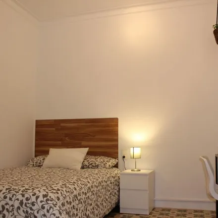 Rent this 6 bed room on Carrer de Sant Pere Més Alt in 51, 08003 Barcelona