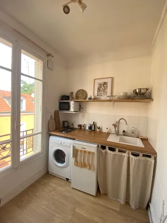 Image 3 - 9 Rue du Bicentenaire, 92800 Puteaux, France - Apartment for rent