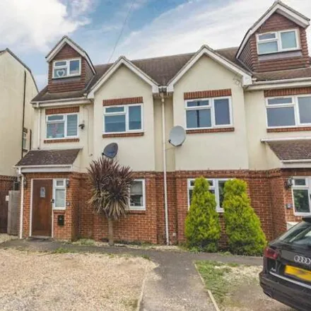 Buy this 3 bed townhouse on unnamed road in Colnbrook, SL3 8FG