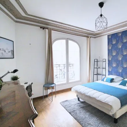 Rent this 5 bed room on 209 Avenue Daumesnil in 75012 Paris, France