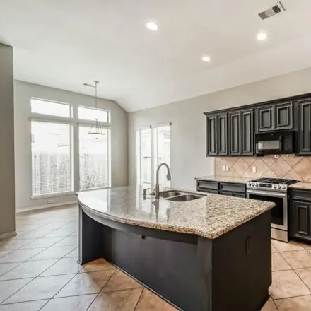 Image 9 - 15801 Jumper Shores Drive, Harris County, TX 77044, USA - House for sale