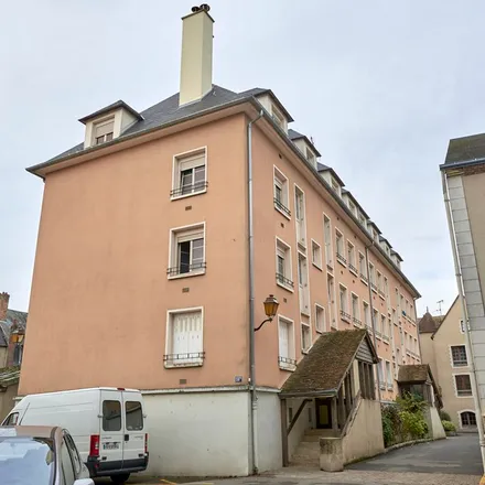 Rent this 1 bed apartment on 13 Rue Viet in 72400 La Ferté-Bernard, France