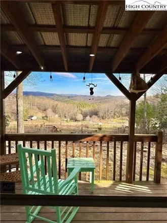 Image 5 - 481 Lyalls Acre Drive, Ashe County, NC 28643, USA - House for sale