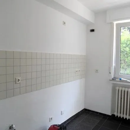 Image 3 - Im Kleinen Winkel 5, 40489 Dusseldorf, Germany - Apartment for rent
