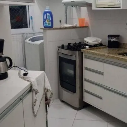 Buy this 2 bed apartment on Rua Helvino de Moraes in Cavarucanguera, Taubaté - SP