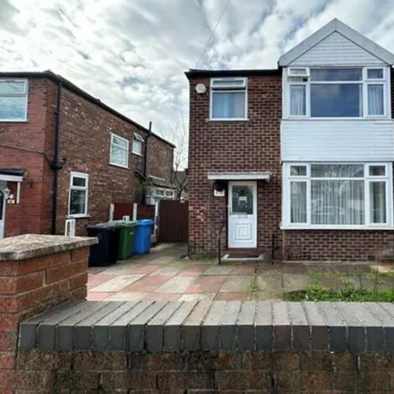 Rent this 3 bed duplex on Milton Road in Gorse Hill, M32 0TG
